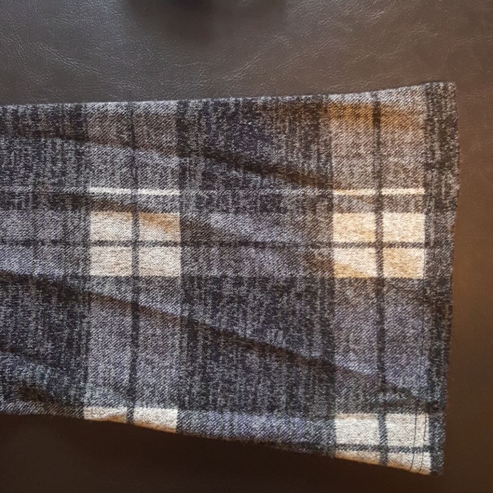 Plaid Bell Sleeve Top - Picture 3 of 3